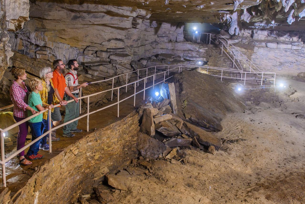 Carter Caves State Resort Park Olive Hill Kültér fotó