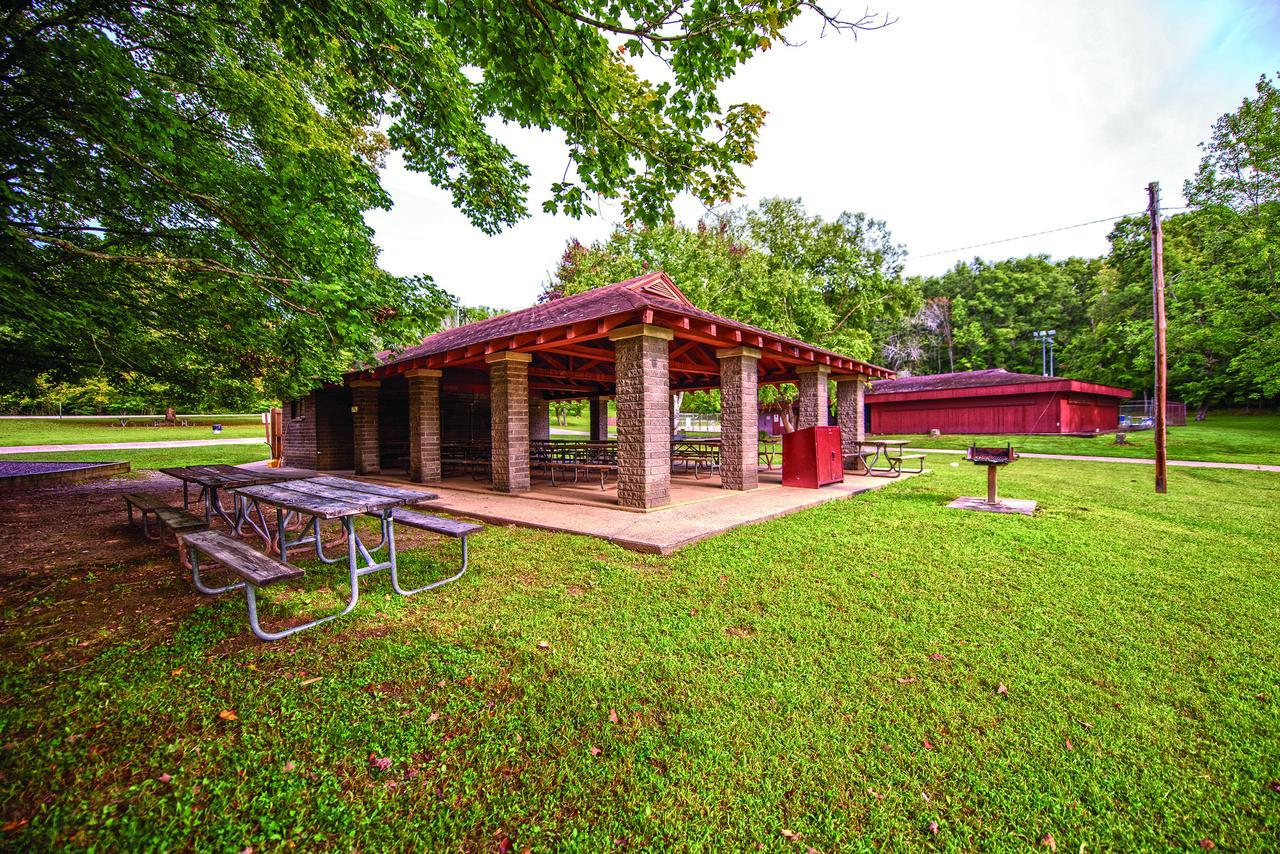 Carter Caves State Resort Park Olive Hill Kültér fotó